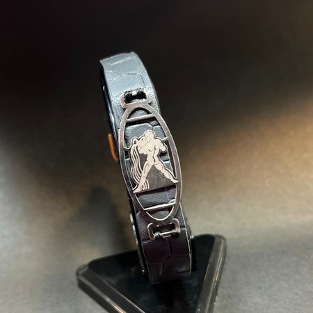   دستبند چرم مردانه مشکی پلاک نقره عیار 925محصول