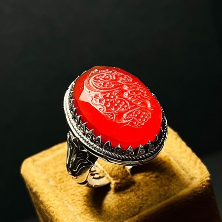   انگشتر عقیق سرخ یمنی دستنویس یا حسین (ع)محصول