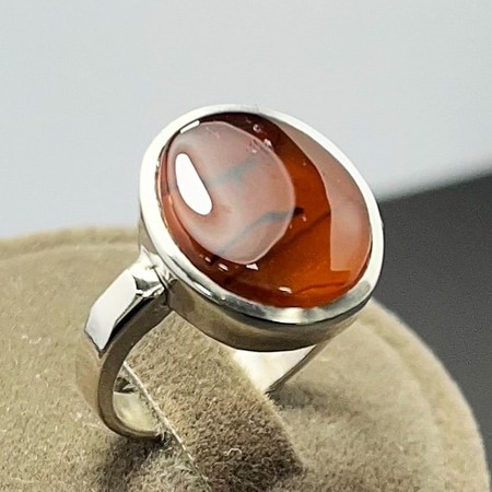   انگشتر عقیق سرخ یمنی رکاب صفوی ساده دست سازمحصول