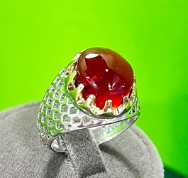 انگشتر عقیق سرخ یمنی رکاب نقره دور برنجی 