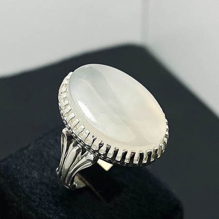   انگشتر عقیق نباتی یمنی رکاب صفوی نقره 925محصول