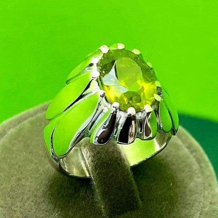   انگشتر زبرجد آفریقایی رکاب نقره نیم دست سازمحصول