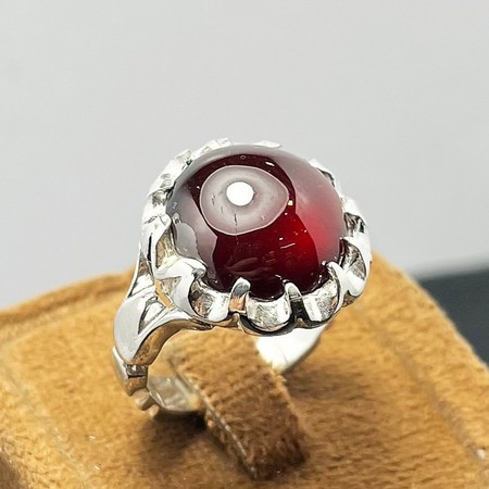   انگشتر گارنت سرخ طبیعی رکاب صفوی چنگیمحصول