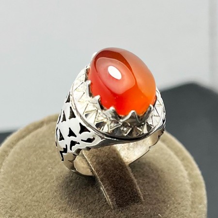   انگشتر عقیق سرخ یمنی رکاب نقره عیار 925محصول