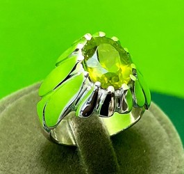 انگشتر زبرجد آفریقایی رکاب نقره نیم دست ساز